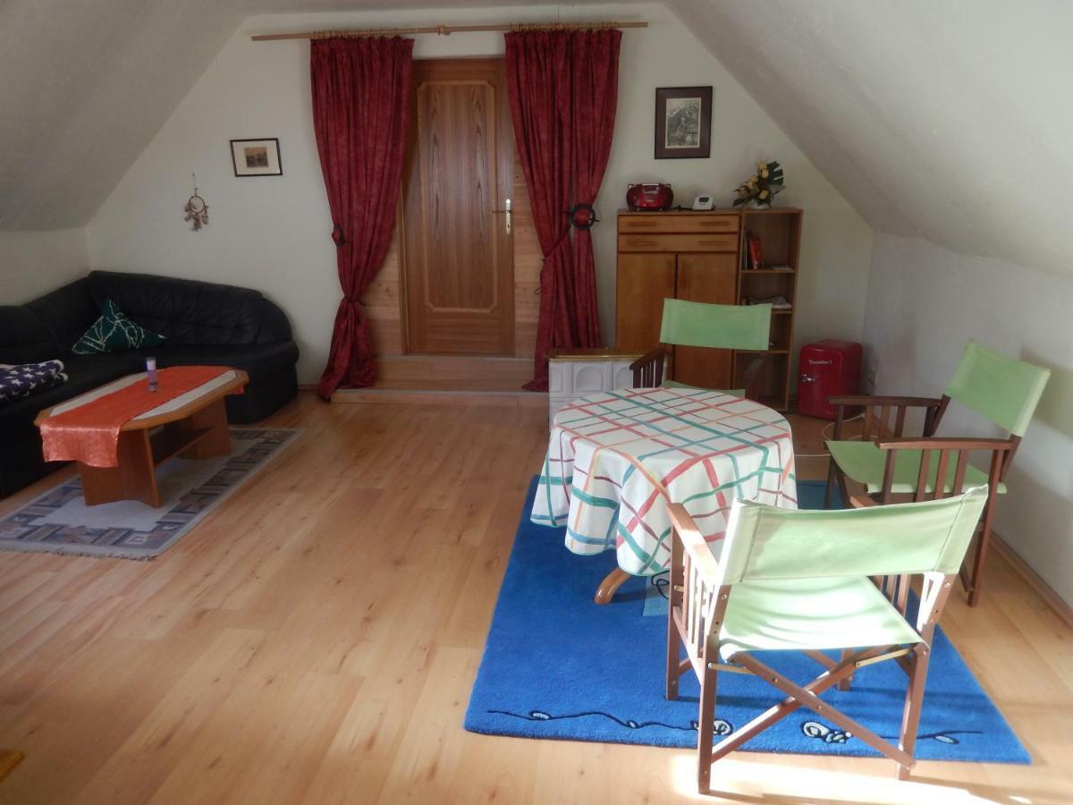 Ferienhaus Am Reitbauernhof Luckyranch Mellach  Ngoại thất bức ảnh